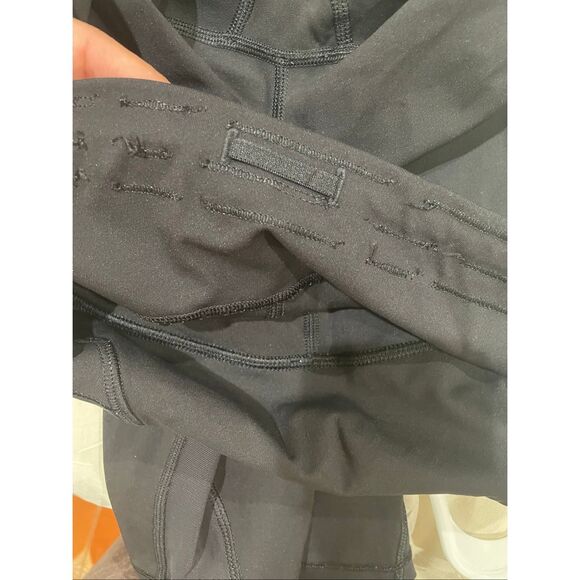 Lululemon ankle length leggings size 6 - Picture 6 of 6
